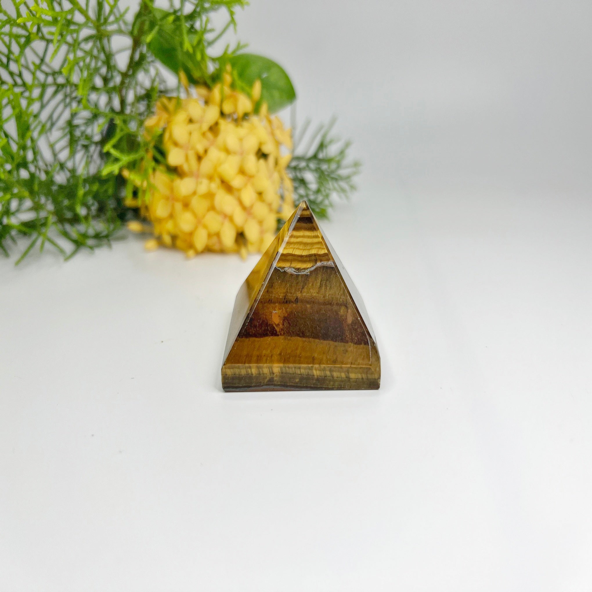 CERTIFIED TIGER EYE PYRAMID CRYSTAL DARK BROWN BLACK COLOUR MEDITATION HEALING ACCESSORY  HOME OFFICE GIFT