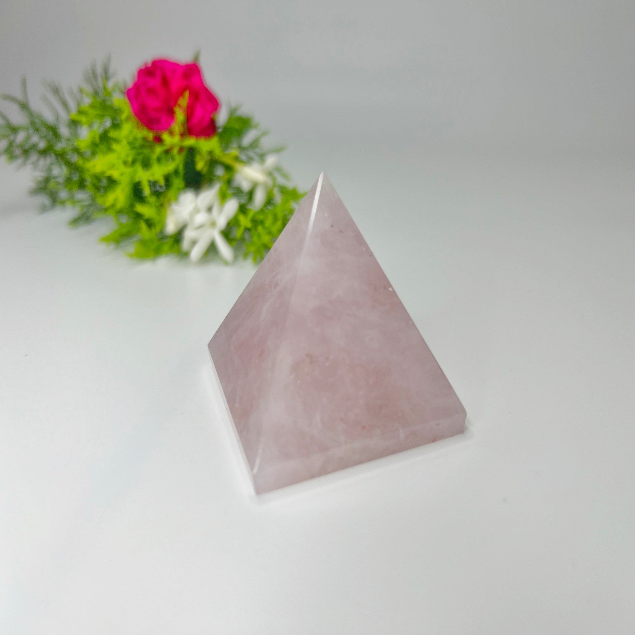 CERTIFIED ROSE QUARTZ CRYSTAL PYRAMID- LIGHT PINK COLOUR MEDITATION HEALING ACCESSORY CERTIFIED HOME OFFICE GIFT