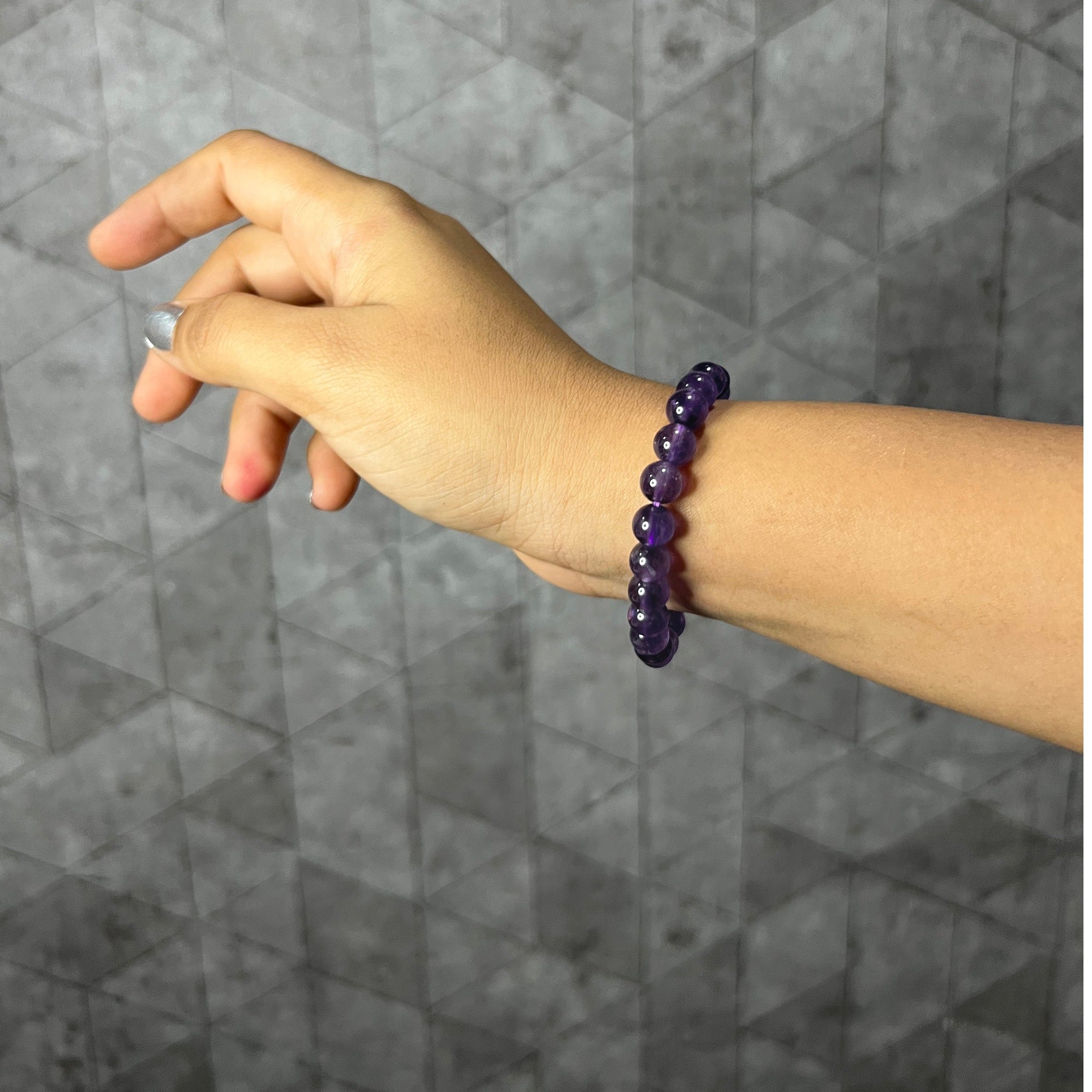 CERTIFIED AMETHYST CRYSTAL BRACELET- VIOLET PURPLE COLOUR MEDITATION HEALING ACCESSORY HOME OFFICE GIFT JEWELLERY
