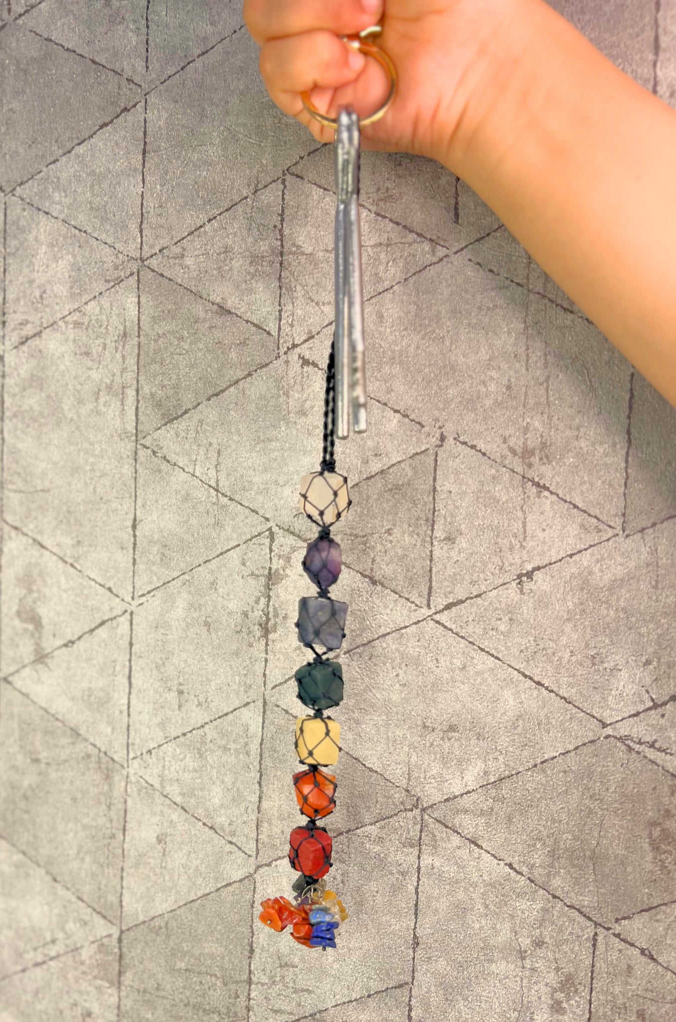 SEVEN CHAKRA TUMBLE STONE HANGING CERTIFIED CRYSTALS KEYCHAIN GIFT